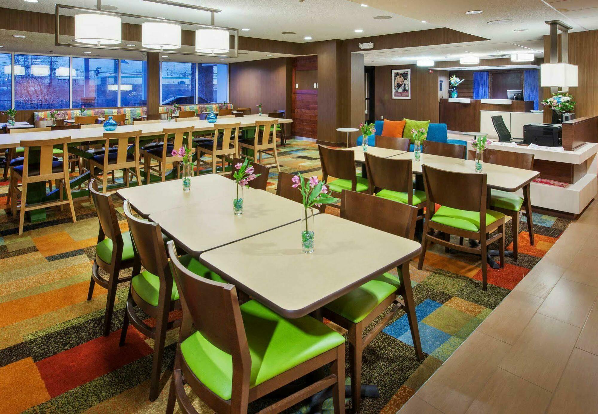 Fairfield Inn By Marriott East Rutherford Meadowlands Esterno foto